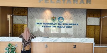 Kadin Pendidikan Muara Enim Acuhkan Konfirmasi Wartawan Gelumbang Raya, PGR Minta Bupati Bersikap