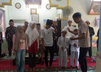 Kapolda Sumsel dan Wartawan Santuni Anak Yatim, Rayakan Muharram dan Bhayangkara dengan Aksi Sosial