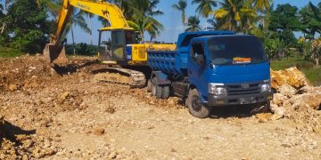 Warga Resah,Jalan Rusak Tipiter Polres Bone Diminta Tutup Tambang Ilegal Di Mattoanging Kecamatan Tellu Settingane