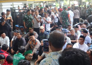 Kapolres Langkat Pimpin Langsung Pengamanan Aksi Unjuk Rasa Mahasiswa, Aksi Berjalan Damai dan Tertib