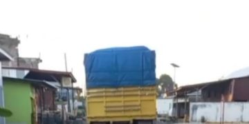 Aparat Hukum Dibuat Buta Edy Penyelundup Solar Bersubsidi Ribuan Jerigen Pakai Dump Truk Ke Sultra Dari Bone