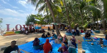 Pantai Kelapa Kota Tuban Akan lebih Banyak Buat Edukasi Baru,Guna Tarik Pengunjung(Wisatawan)