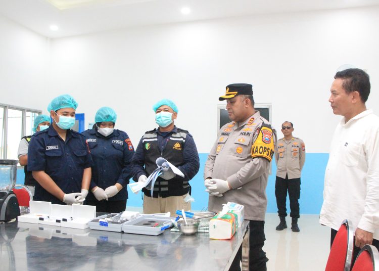 Kapolres Tuban AKBP William Cornelis Tanasale, S.I.K Dampingi Pejabat Utama Laksanakan Pengecekan Progres Pembangunan Dua SPPG