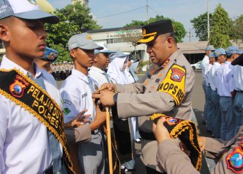Pengukuhan Pelajar Terpilih Jadi Duta Kamtibmas Yang Di Pimpin Oleh Kapolres Tuban AKBP William Cornelis Tanasale S,I,K.