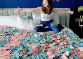 Wow Di Sawer Ratusan Juta Dj Nathalie Holscher Akan Balik Mengguncang Ratatok , Warga Menunggu Kedatangannya Di Sulawesi Utara