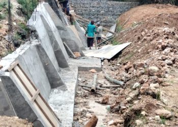 Kurangnya Transparansi Proyek TPT di Montong -Tuban Melanggar Undang – Undang KIP, Nyawa Pekerja Dipertaruhkan