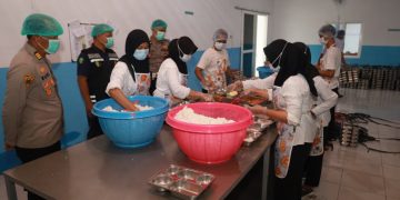 Tuban, Reportase INC – Polres Tuban melaksanakan pengawasan alur penyiapan dan penyaluran makanan bergizi gratis (MBG) di Satuan Pelayanan Pemenuhan Gizi (SPPG) Polri Yayasan Kemala Bhayangkari (YKB) 01 Tuban.