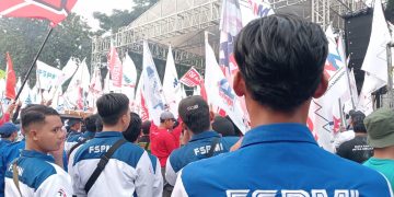 Tolak Upah Murah, Buruh FSPMI Probolinggo Tuntut UMK Layak dan UMSK 10%