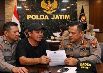 Merasa Di Tindas Kades Maibit Rengel Tuban Adukan Oknum Polisi anggota Polsek Parengan Polres Tuban ke Propam Polda