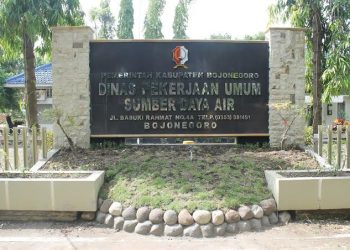 Karena Faktor Alam Ambrol Lagi Tebing Bengawan Solo, Kontraktor Tetap Tanggung Jawab, FKMB Bakal Kawal Perbaikan Hingga Tuntas