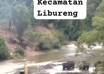 Koramil Kelola Tambang Ilegal Di Kabupaten Bone Suplai Proyek KMP      BONE, Reportase INC – Tambang ilegal  Golongan C jenis Pasir di Kecamatan Kajuara dikelola anggota TNI Koramil Libureng untuk menyuplai  proyek KMP (koperasi merah putih), kemudian para oknum TNI dilarang memakai atribut.   Jadi sorotan publik .  Tambang tersebut dikelola Oknum Koramil bersama anggota Babinsa atas perintah Dandim 1407 Bone  awalnya tambang dimulai atas nama Tambang merah putih. Warga karena tidak paham mereka mau saja dipekerjakan dengan bayaran yang tidak sesuai hanya karena mengingat proyek Negara.  ,”Ya kalau kerja di tempat lain mengangkut timbunan Pasir harga di atas dan pembayaran lancar,” ujar warga b29/1/2025  Lanjut warga,” tambang pasir di Libureng dikelola TNI Babinsa dan Koramil atas perintah Dandim untuk suplai proyek koperasi merah putih, katanya dana belum cair, pembayaran tersendat,” jelas warga   Tambang ilegal yang di maksud telah menyuplai proyek koperasi di beberapa kecamatan termasuk Kecamatan Libureng, Kecamatan Patimpen,dan Kecamatan Kahu, untuk merauk keuntungan,lebih miris yang mengolah anggaran tersebut adalah Dandim 1407 Bone menurut informasi dari sumber   Sementara Proyek pembangunan koperasi merah putih anggaran sudah ada yaitu 1,6 milyar satu Koperasi merah putih.yang sudah di cairkan pada bulan Juni 2025 di seluruh Indonesia termasuk di Kabupaten Bone   Berdasarkan prinsip hukum dan etika konstruksi di Indonesia, material bangunan untuk proyek pemerintah seperti proyek Koperasi Desa Merah Putih yang sedang berjalan) tidak diperbolehkan menggunakan pasir atau material dari pertambangan ilegal. Berikut adalah beberapa poin penting terkait hal ini: Pelanggaran Hukum: Perusahaan konstruksi yang menggunakan material ilegal, termasuk pasir, batu gunung dan tanah urug dari tambang tanpa izin, dapat dipidana. Penambangan tanpa izin melanggar Pasal 158 UU No. 3 Tahun 2020 dengan ancaman penjara hingga 5 tahun dan denda Rp100 miliar. Proyek pembangunan, terutama yang menggunakan anggaran Negara, wajib melalui prosedur ketat. Penggunaan material ilegal dapat mempengaruhi kualitas bangunan dan berpotensi memicu audit hukum, jika terbukti melanggar aturan. Konteks “Koperasi Desa Merah Putih”: Saat ini, legalitas materialnya. Koperasi Desa Merah Putih sebenarnya didorong menjadi solusi legal untuk mengelola tambang masyarakat, bukan sebagai pengguna tambang ilegal. Dampak Lingkungan: Tambang ilegal merusak lingkungan dan merugikan negara.   Dengan demikian, keterlibatan TNI dalam Koperasi Merah Putih adalah dalam konteks pembangunan fisik, keamanan, dan legalisasi usaha masyarakat, bukan mengelola tambang pasir ilegal.  TNI AD bekerja sama dengan PT Agrinas Pangan Nusantara untuk mempercepat pembangunan fisik koperasi Desa agar segera beroperasi.  Pengawasan dan Pengamanan: TNI  Kolaborasi, Bukan mengambil alih  Pengelolaan proyek sebagai kontraktor atau pekerja proyek,TNI fokus pada pengamanan dan kelancaran program. Salah satu Anggota Koramil S.A yang mengaku pengawas lapangan tambang pasir untuk menyuplai pasir dalam pembangunan KMP di Kecamatan Libureng.melalui telepon selulernya WhatsApp pribadi,”saya tidak tahu menahu soal izin maupun pendanaan karena kami hanya menjalankan perintah, untuk menyuplai proyek KMP,” ujar S.A 30/1/2026 sampai berita ini di tayangkan  baik  Koramil maupun Dandim belum bisa di hubungi . semua anggota kodim sepakat untuk tidak memberi tahu no ponsel yang  bersangkutan 20/1/2026 (Rosna)….. .         .                                                                      ……..
