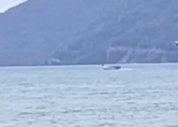 Kapal Muatan Solar Ilegal 20 Ton Terpantau di Pesisir Pantai Malombo Kolaka, Sulawesi Tenggara