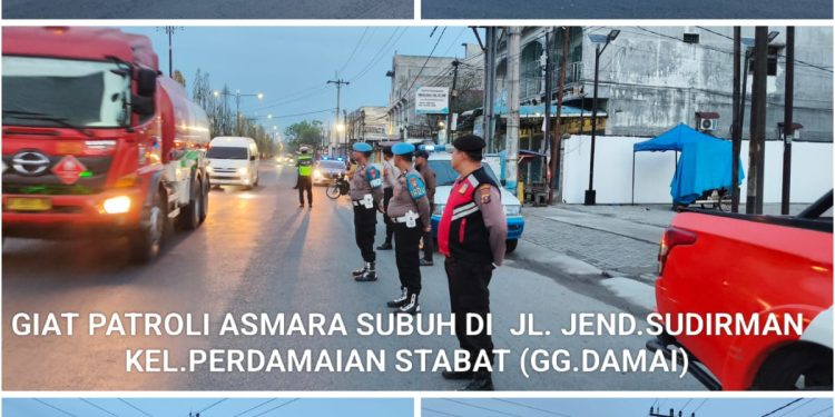 Semangat Ramadhan, Polres Langkat Bersama Jajaran Bagikan 100 Nasi Sahur