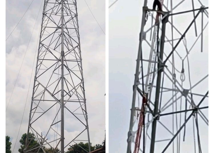 Pendirian Tower Telekomunikasi Tak Berizin Di Desa Ngandong, Kecamatan Grabakan, Kabupaten Tuban, Dan Terus Berjalan.