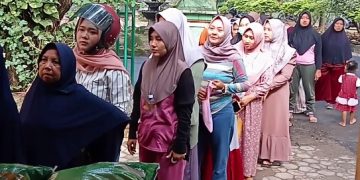 Grebek Pasar Murah Romadhon 2026 Kantor Kecamatan Rengel, warga antusias membeli dan habiskan produk sembakonya