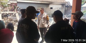 Kebakaran Rumah Milik Kacung Warga Desa Sambangan Kecamatan Babat