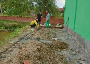 Hebat Kades Secanggang Bangun Kamar Mandi dan Ruangan Sholat Gedung Kesenian “Tak PaKai DD”