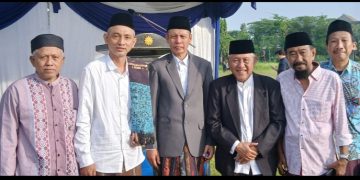Sholat Idul Fitri Di Lapangan Sawonggaling – Babat : Proses Seragam Dan Mengevaluasi Diri