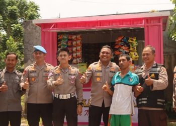 Wujud Kepedulian Terhadap Masyarakat, AKBP. Alaiddin, S.H., S.I.K., M.H. Laksanakan Kegiatan Bersama Penyandang Disabilitas Kecamatan Singgahan