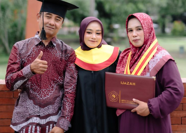 Sering Lihat Ayah Sesak Napas, Goviva Nur Aini Bertekad Jadi Tenaga Medis Profesional