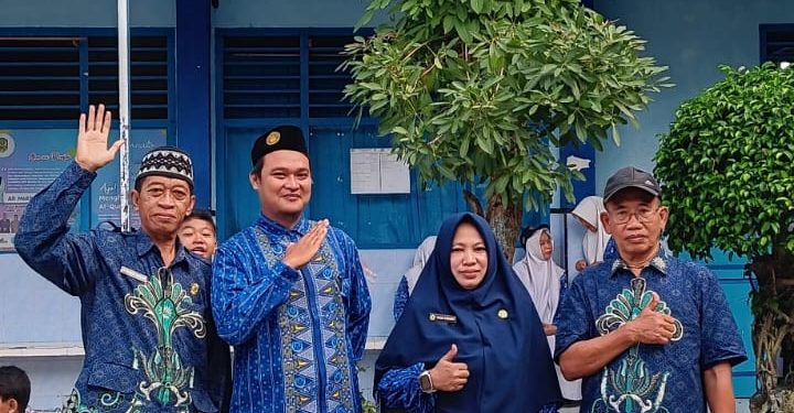 Dari Upacara Hardiknas SMP MUTU Babat : Guru Identik Ortu