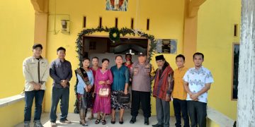 Polri Hadir Berikan Rasa Aman, Polsek Padang Tualang Amankan Ibadah Minggu Umat Kristiani