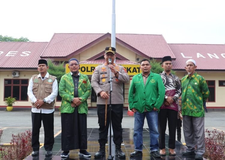Kapolres Langkat Terima Penghargaan Dari Syarikat Islam, Wujud Sinergi Polri Dan Ulama Menjaga Kamtibmas