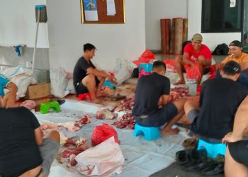 Korem 131 Santiago Sulawesi Utara Potong 7 Ekor Sapi Di Hari Raya Idhul Adha