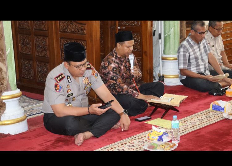 Polres Langkat Gelar Binrohtal Islam dan Kristen Wujudkan Personil Beriman, Humanis dan Berintegritas
