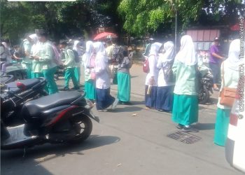 SMP 4 Depok Dapat MBG, Namun Para Siswa Siswi Tersebut Jatah Bagianya Dibawa Pulang