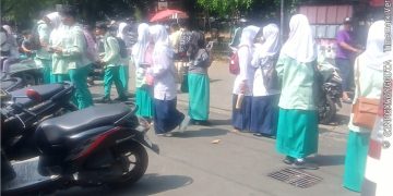 SMP 4 Depok Dapat MBG, Namun Para Siswa Siswi Tersebut Jatah Bagianya Dibawa Pulang