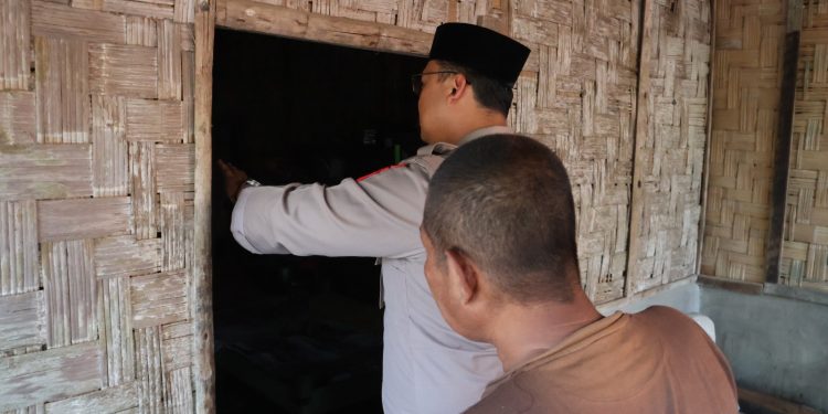 *Kapolres Langkat Tunjukkan Kepedulian Sosial Melalui Program Bedah Rumah Sambut Hari Bhayangkara Ke-80*