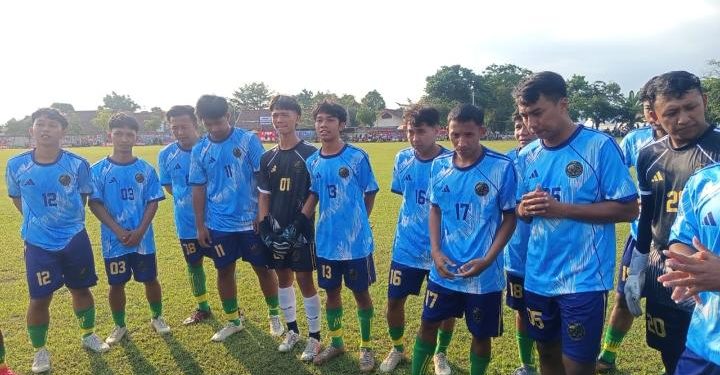 Putra Sumber Pancur FC Berhasil Menang Tipis 2-1 Atas SAMAS FC Dalam Pertandingan Asmorobangun CUP Jilid 7 2026