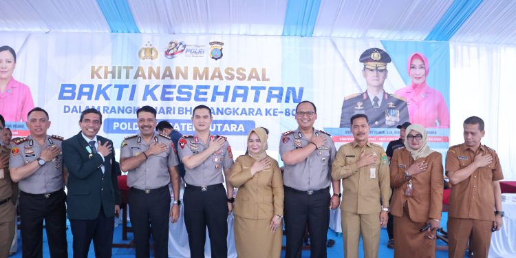 Kapolres Langkat Dukung Sukses Bakti Kesehatan Polda Sumut, Ribuan Masyarakat Antusias Ikuti Pelayanan Gratis