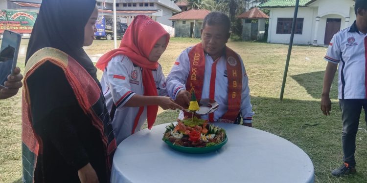 Peringan hari ulang tahun HBB yang pertama di gelar di aula kantor camat Gebang