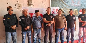 Deklarasi Kelelawar Hitam Community Di Gresik, Pimpinan Choirul Abidin Berkomitmen Menjalankan Kegiatan Yang Bermanfaat Bagi Masyarakat.