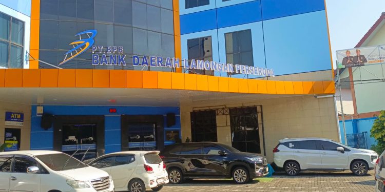 *Seribu Lebih Kredit Nasabah Bank Daerah Lamongan Diduga Macet.*