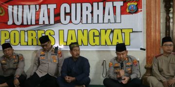 Kapolres Langkat Ajak Warga Perkuat Iman dan Perangi Narkoba Lewat Safari Jumat Curhat