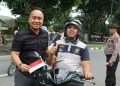 Polres Langkat Bagikan 500 Bendera Merah Putih, Bangkitkan Semangat Kemerdekaan di Tengah Masyarakat