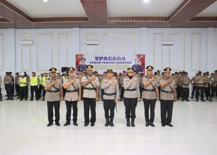 Kapolres Langkat Pimpin Sertijab Kabag Sdm, Kasat dan Kapolsek