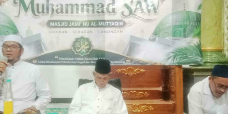 Masjid Megah Mewah Tak Pantas Bercokol Di Pedusunan : Tasyakuran Masjid Dan Peringatan Maulid Nabi Di Dusun Kudikan, Kecamatan Sekaran