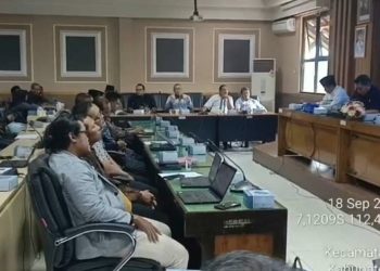 *Dewan Lamongan lebih berpihak ke uang, daripada ke kesejahteraan rakyatnya.*