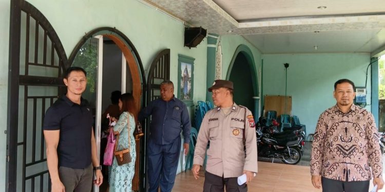 Wujudkan Rasa Aman Beribadah, Polsek Stabat Gelar Pengamanan Ibadah Minggu Kasih