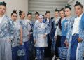 Bangga! Motif Batik Ulingge dan Tunjuk Langit Tampil Memukau di Kriyanusa, Koleksi Fashion Show Langsung Laku Terjual