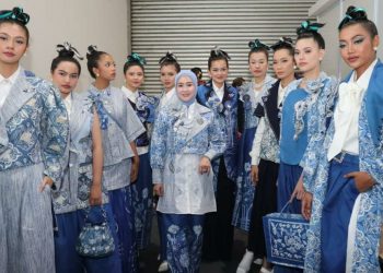 Bangga! Motif Batik Ulingge dan Tunjuk Langit Tampil Memukau di Kriyanusa, Koleksi Fashion Show Langsung Laku Terjual