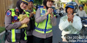 Wakapolres Langkat Pimpin Gatur Lalin Pagi, Hadirkan Pelayanan Nyata bagi Pengguna Jalan