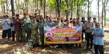 Di Musim Kemarau Ini Kapolsek Rengel Gencar Sosialisasi Cegah Karhutla